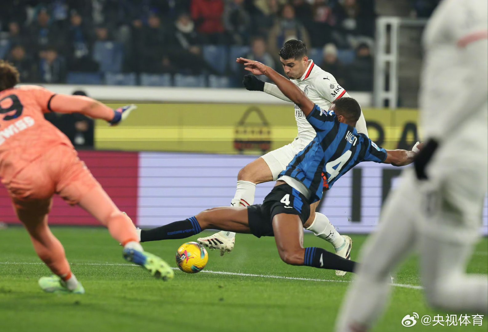 关于曼联大胜亚特兰大，杀入欧冠半决赛的信息