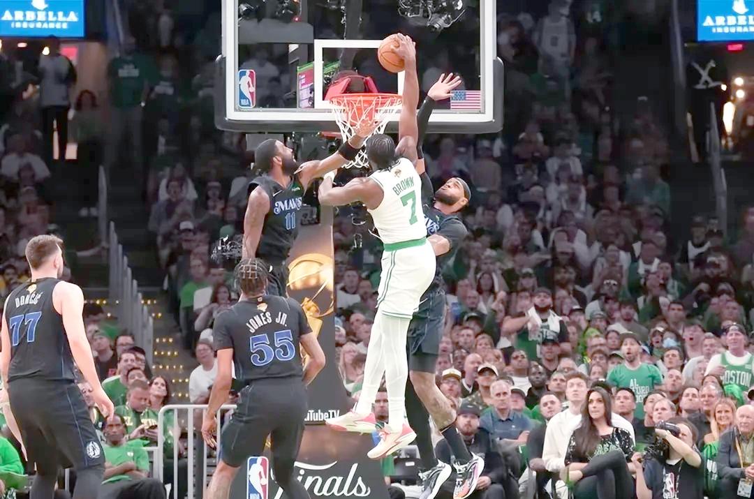 莫兰特狂砍波尔津吉斯分,独行侠迎来新赛季高光! 莫兰特狂砍波尔津吉斯分,独行侠迎来新赛季高光!