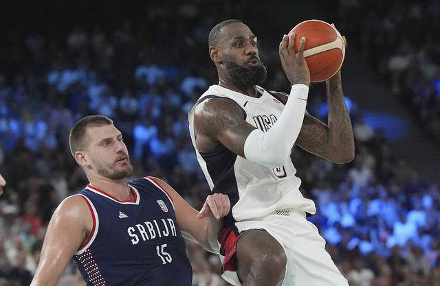 费德勒连续七场比赛得分超过出色发挥,塞尔维亚队不断突破! 费德勒连续七场比赛得分超过出色发挥,塞尔维亚队不断突破!